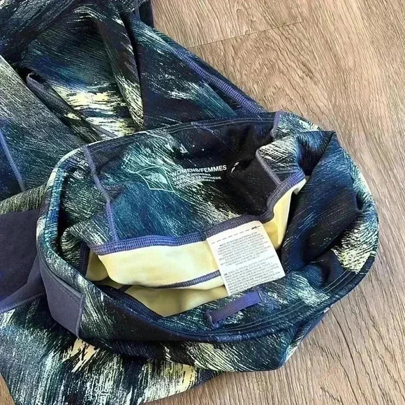 NWOT The North Face Women’s Legging, Small - Picture 10 of 11